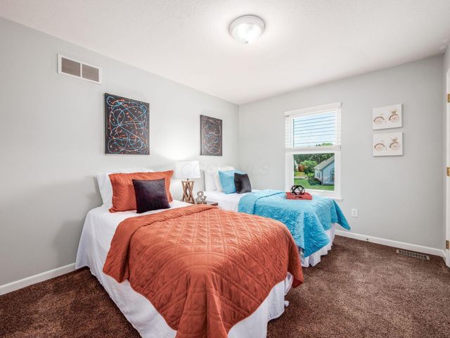 6685 Dietz Drive, Canal Winchester, OH 43110