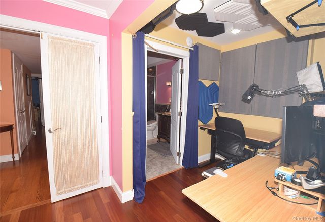 13-19 Michael Court 160 U, Bayside, NY 11360
