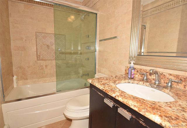 13-19 Michael Court 160 U, Bayside, NY 11360