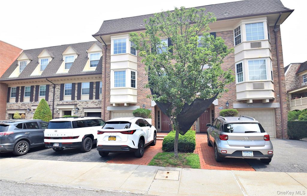 13-19 Michael Court 160 U, Bayside, NY 11360 — exterior