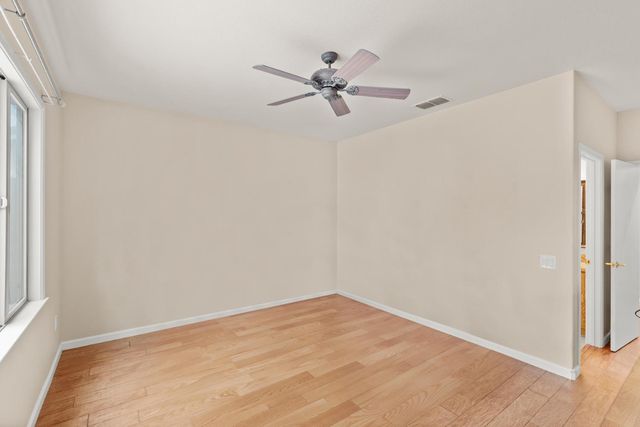 2182 Lamplight Ln, Lincoln, CA 95648