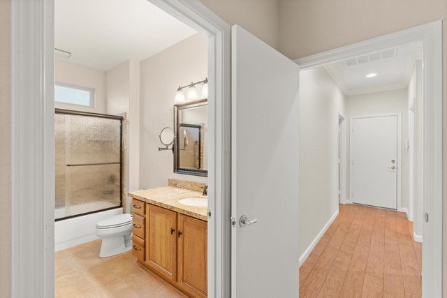 2182 Lamplight Ln, Lincoln, CA 95648