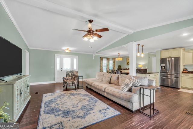 833 Van Buren Road, Barnesville, GA 30204