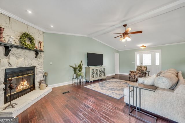 833 Van Buren Road, Barnesville, GA 30204