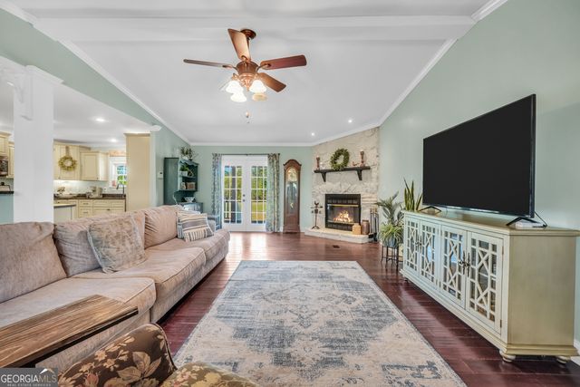 833 Van Buren Road, Barnesville, GA 30204