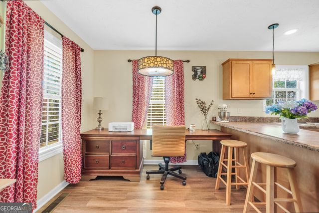 833 Van Buren Road, Barnesville, GA 30204