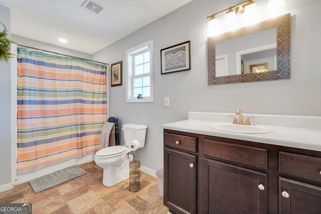 833 Van Buren Road, Barnesville, GA 30204