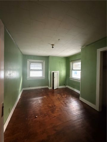 129 E Elmwood Avenue, Dayton, OH 45405