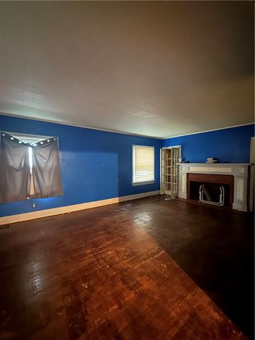 129 E Elmwood Avenue, Dayton, OH 45405
