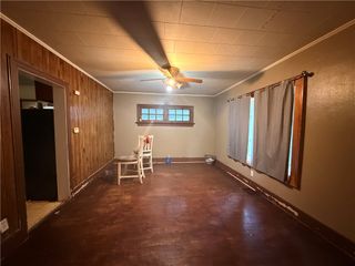 129 E Elmwood Avenue, Dayton, OH 45405