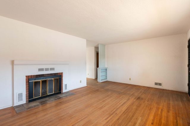 2101 Altez Street NE, Albuquerque, NM 87112