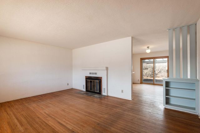 2101 Altez Street NE, Albuquerque, NM 87112