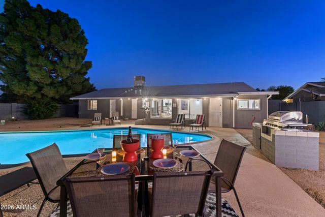 3122 E SIERRA Street, Phoenix, AZ 85028