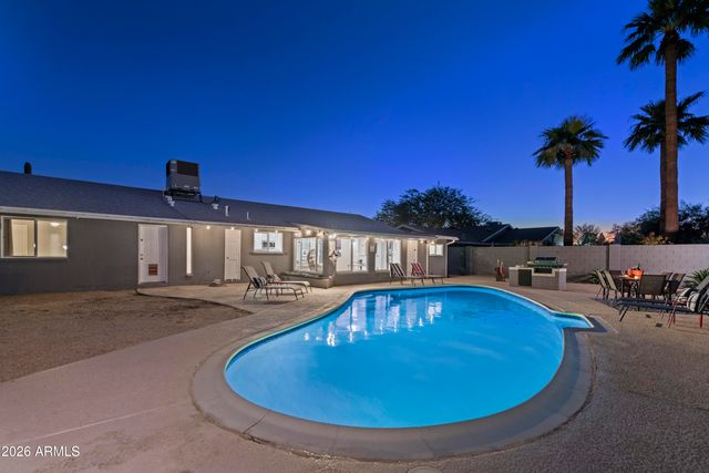 3122 E SIERRA Street, Phoenix, AZ 85028