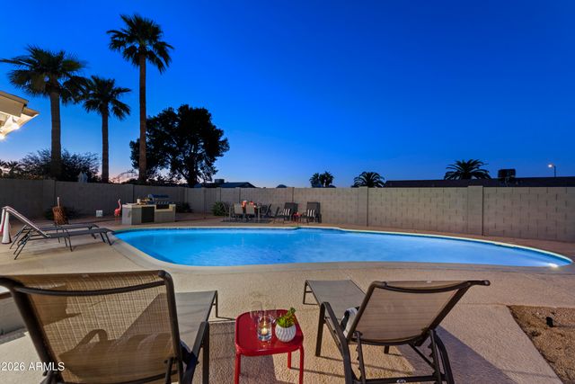 3122 E SIERRA Street, Phoenix, AZ 85028