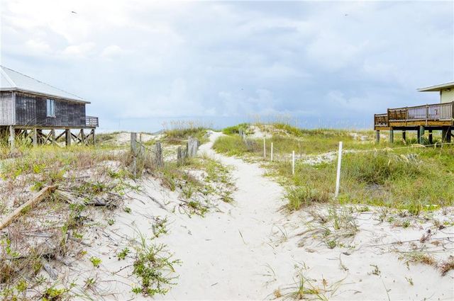 103 Ryan Court, Dauphin Island, AL 36528