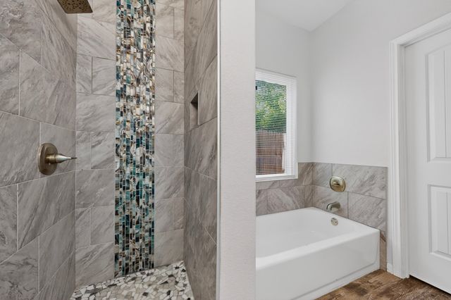 5838 Humbert Avenue, Fort Worth, TX 76107