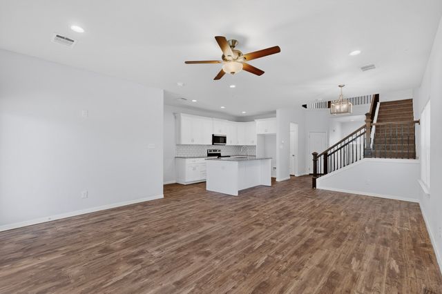 5838 Humbert Avenue, Fort Worth, TX 76107