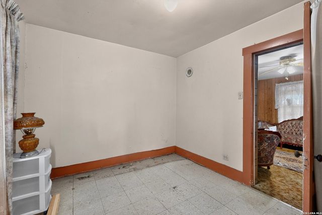 217 LANCASTER, San Antonio, TX 78214