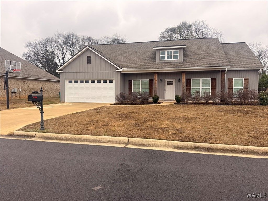 3010 Jamie, Moundville, AL 35474