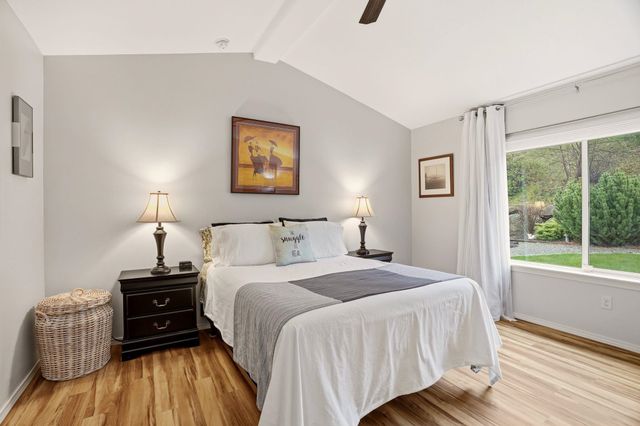 5721 S Laurelcrest Ct, Spokane, WA 99224