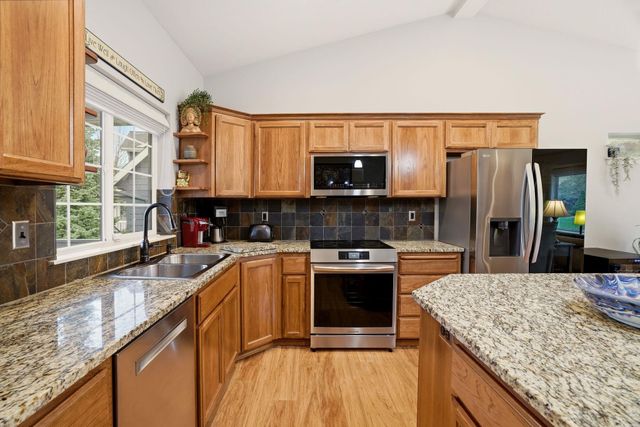 5721 S Laurelcrest Ct, Spokane, WA 99224