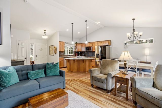 5721 S Laurelcrest Ct, Spokane, WA 99224