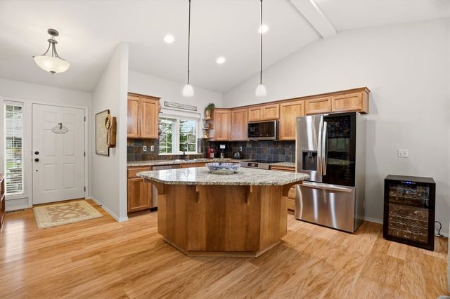 5721 S Laurelcrest Ct, Spokane, WA 99224