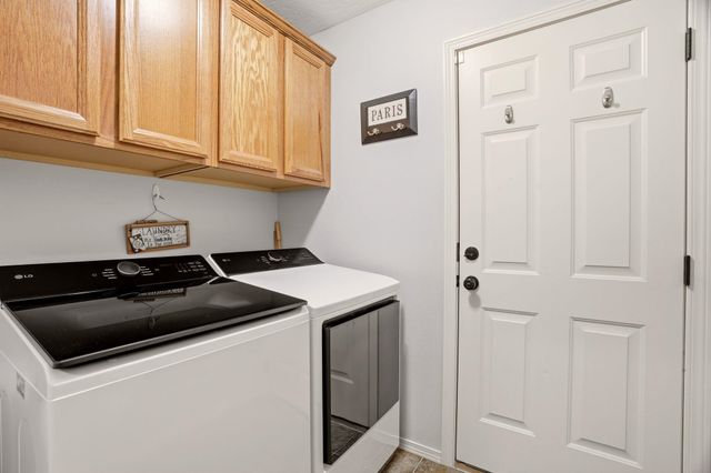 5721 S Laurelcrest Ct, Spokane, WA 99224