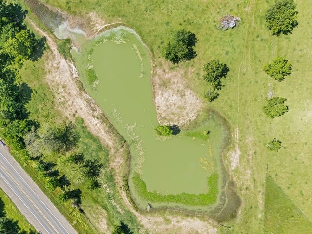 402 SE County Road 3110, Corsicana, TX 75109