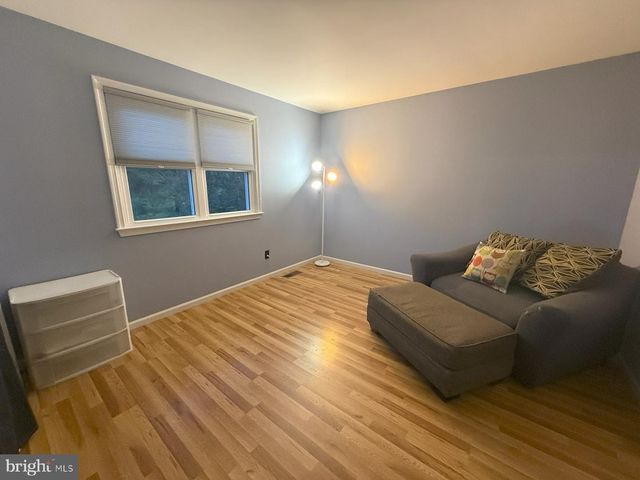 3 OWENWOOD DR, Lincoln University, PA 19352