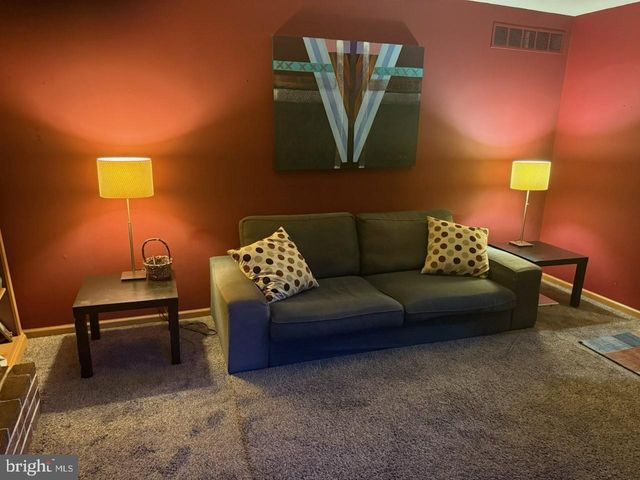 3 OWENWOOD DR, Lincoln University, PA 19352