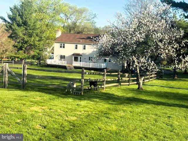 3 OWENWOOD DR, Lincoln University, PA 19352