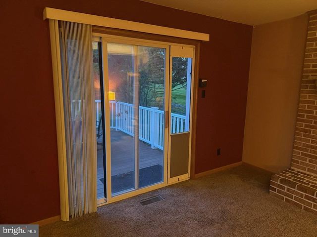 3 OWENWOOD DR, Lincoln University, PA 19352