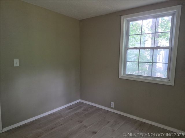 423 S 71st East Avenue, Tulsa, OK 74112