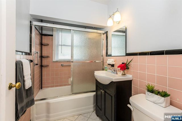 50 Ridge Avenue, Bloomfield, NJ 07003
