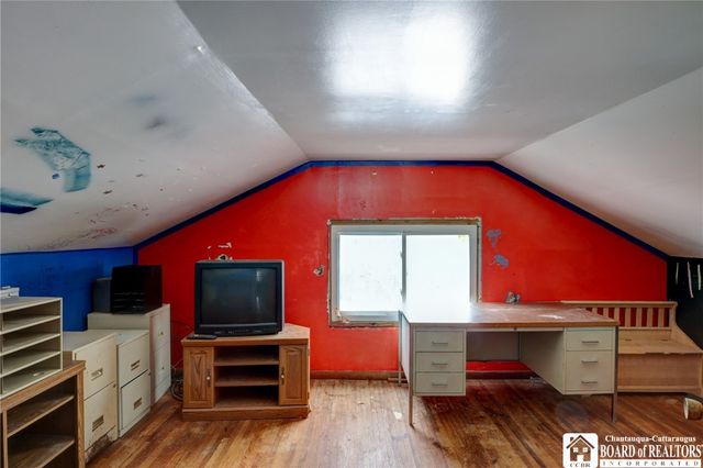 7246 East Route 20, Westfield, NY 14787