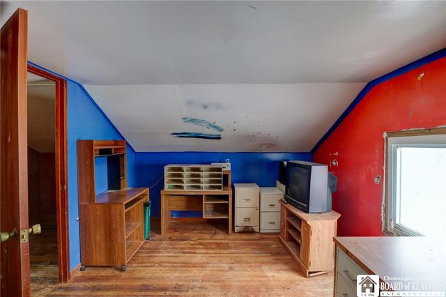 7246 East Route 20, Westfield, NY 14787