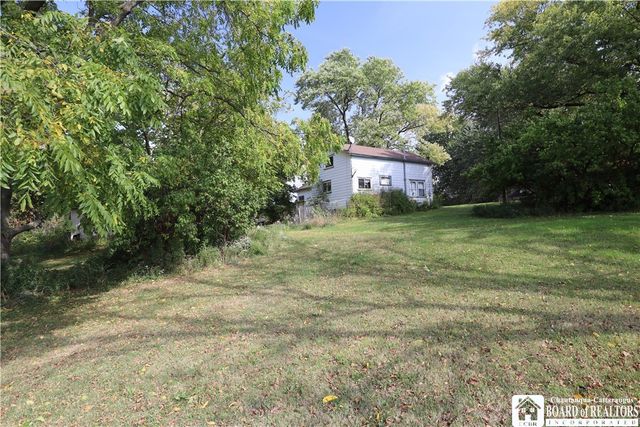 7246 East Route 20, Westfield, NY 14787