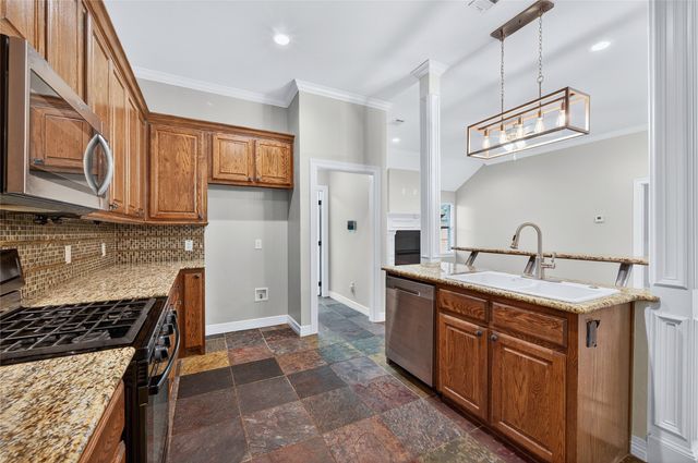 4814 Hilre Drive, Sherman, TX 75092