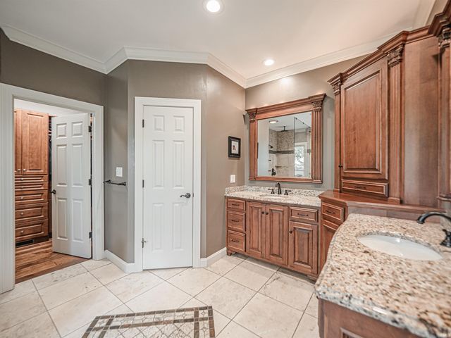 11610 Blue Grass Road, Evansville, IN 47725