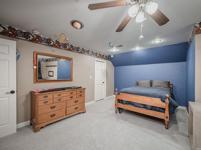 11610 Blue Grass Road, Evansville, IN 47725