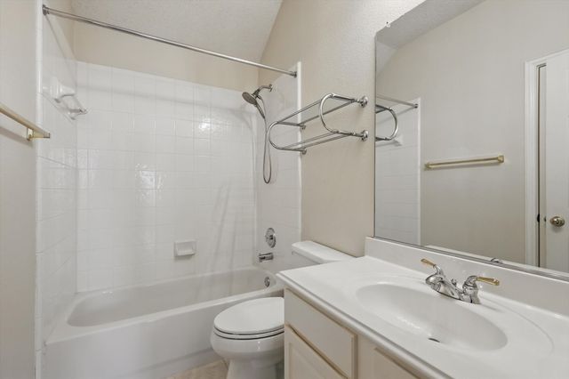 1107 Postwood Drive, Corinth, TX 76210