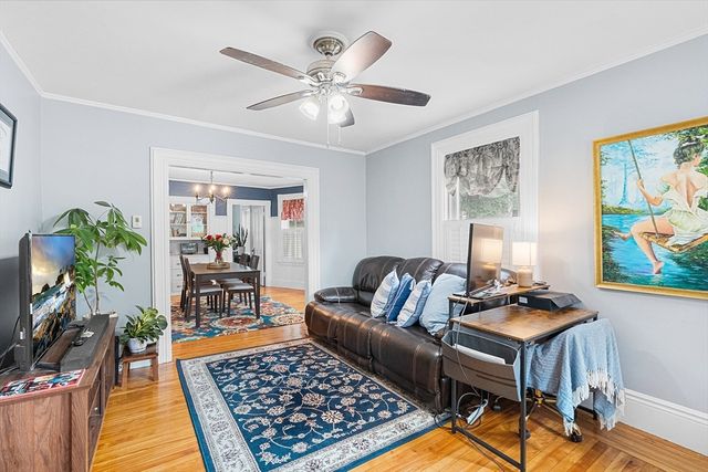 48 Eddy St 48, Newton, MA 02465