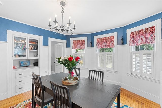 48 Eddy St 48, Newton, MA 02465