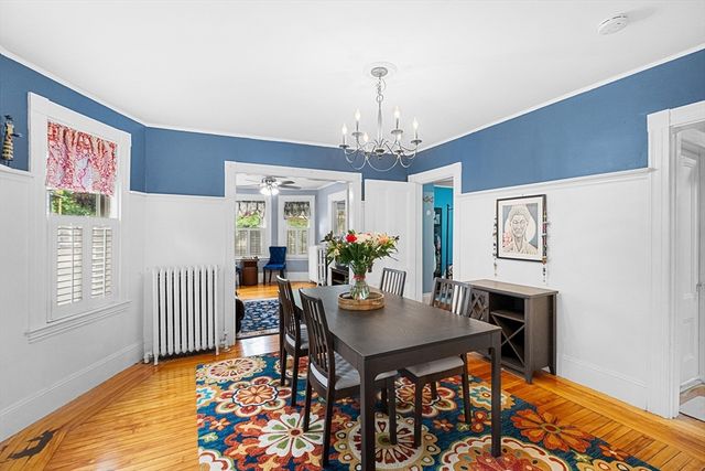 48 Eddy St 48, Newton, MA 02465