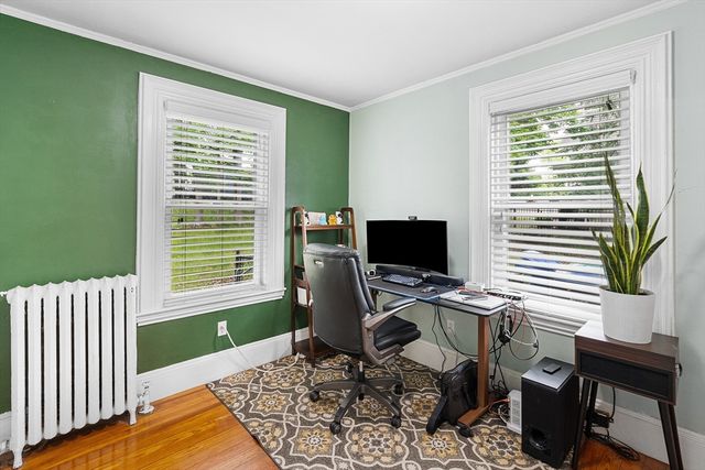 48 Eddy St 48, Newton, MA 02465