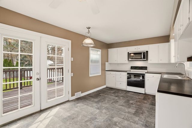 1708 E 34TH Ave, Spokane, WA 99203