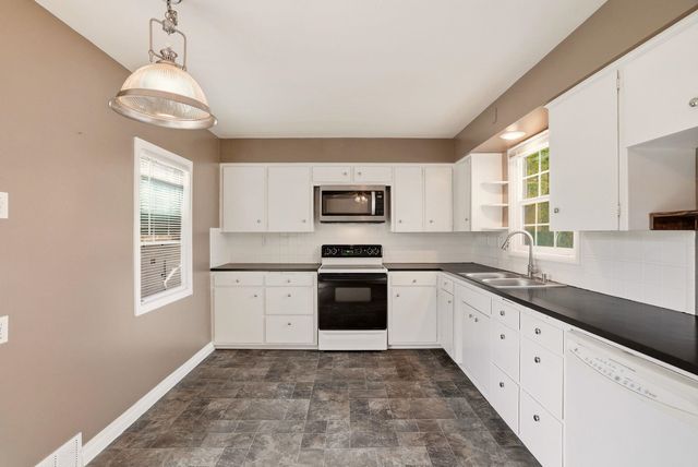 1708 E 34TH Ave, Spokane, WA 99203