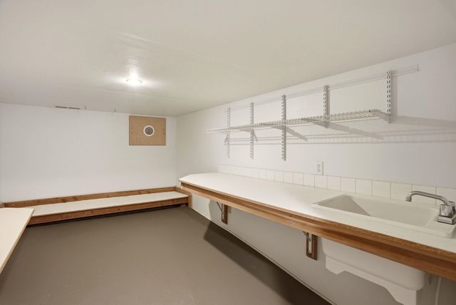 1708 E 34TH Ave, Spokane, WA 99203